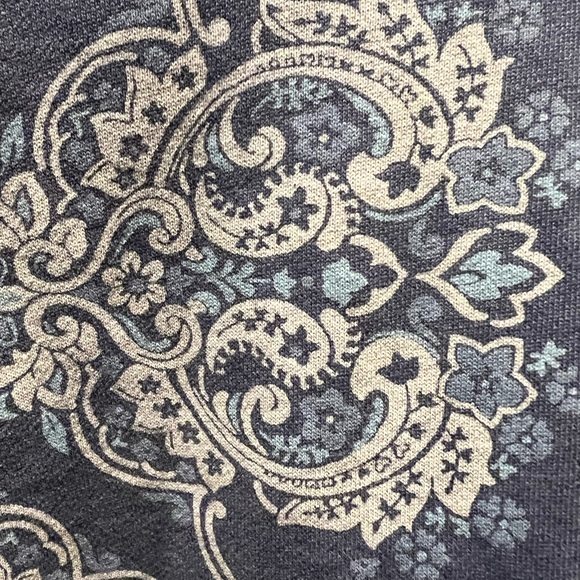 American Eagle Outfitters Textured Knit Top - Picture 4 of 5